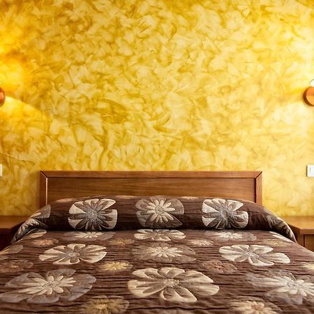 Hotel Covadonga Onís Kültér fotó