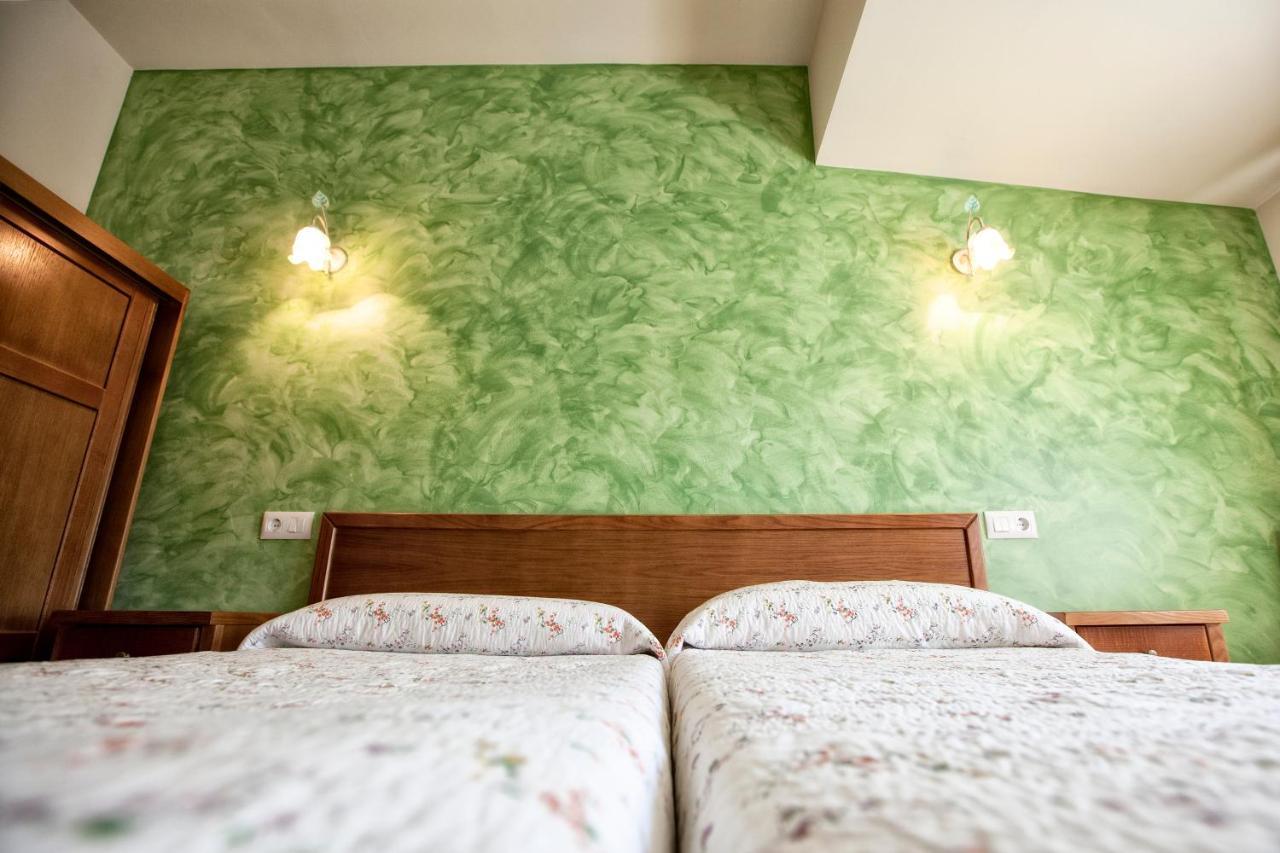 Hotel Covadonga Onís Kültér fotó