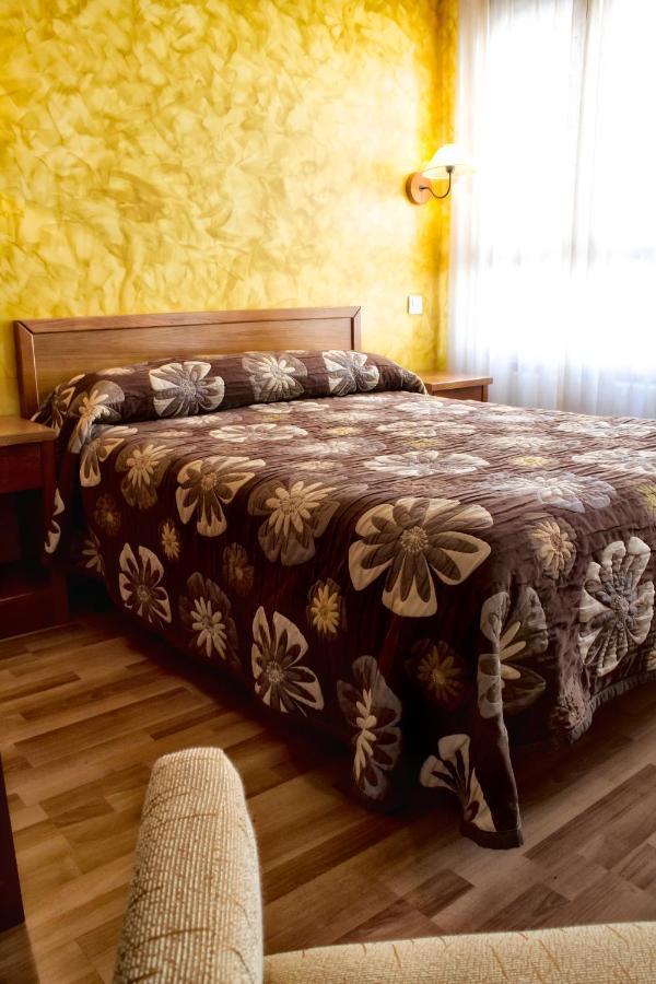 Hotel Covadonga Onís Kültér fotó